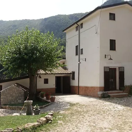Azienda Agrituristica Terraria Farm stay Campagna